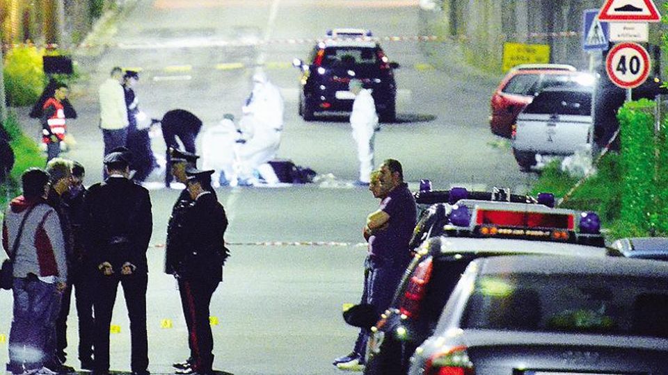 Uccise per conto del boss Il pm: «Ergastolo» Uccise per conto del boss Il pm: «Ergastolo»