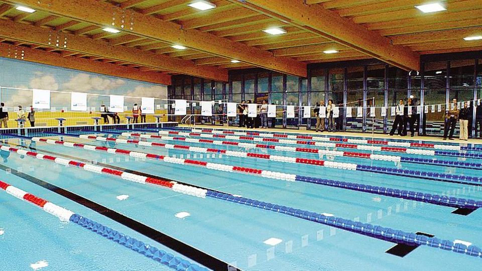 Oggiono: trappola in piscina Preso il ladro degli armadietti Oggiono: trappola in piscina Preso il ladro degli armadietti