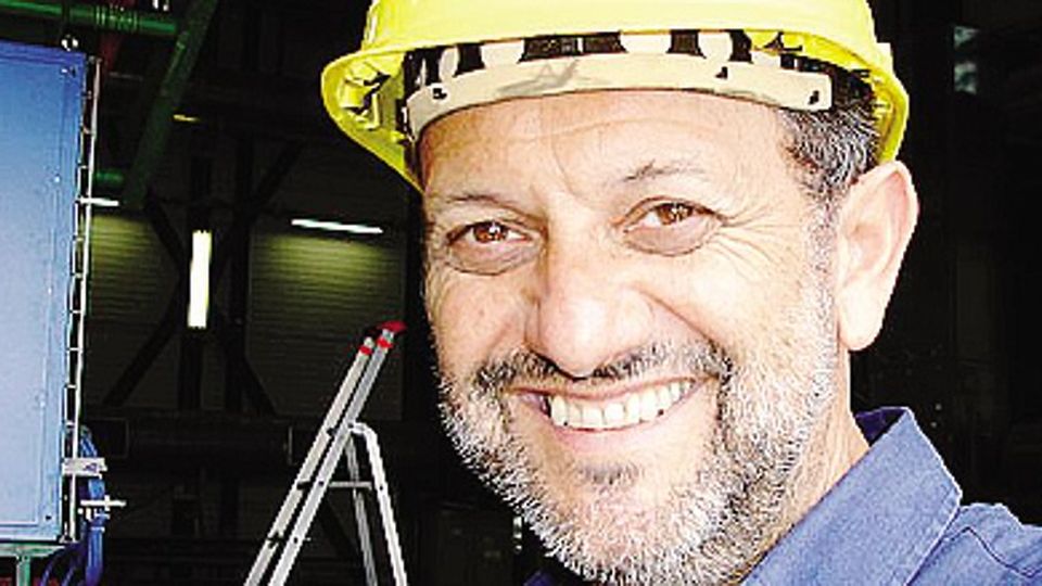 Primavere di Lecco Stasera al Sociale lo scienziato Tonelli Primavere di Lecco Stasera al Sociale lo scienziato Tonelli