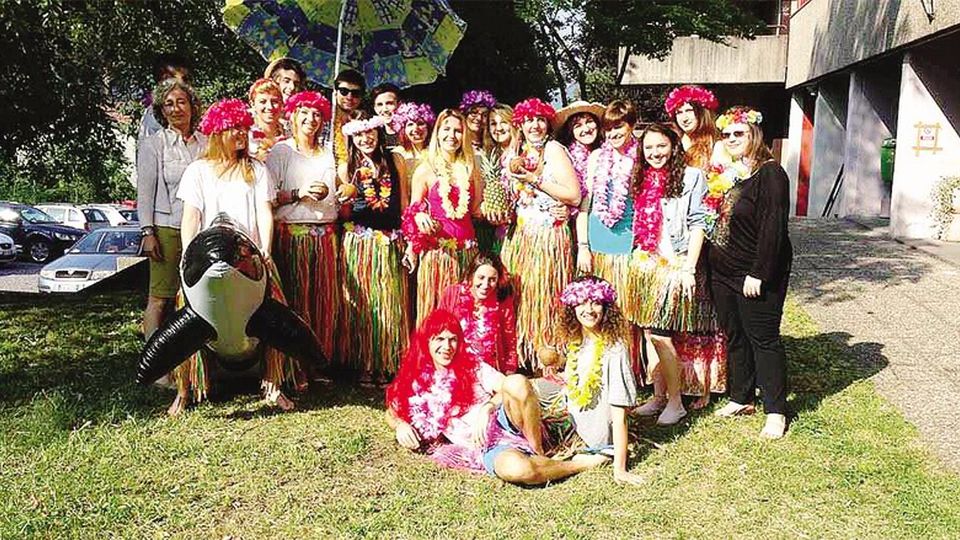 Ultimo giorno di scuola tra feste e premiazioni Ultimo giorno di scuola tra feste e premiazioni
