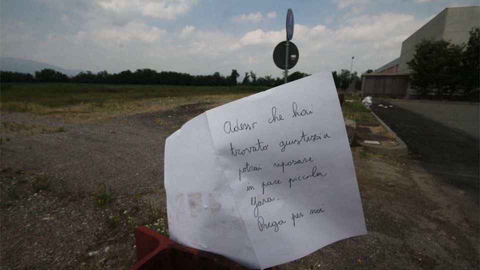 Yara, accertamenti dei Ris sui veicoli di Bossetti Yara, accertamenti dei Ris sui veicoli di Bossetti