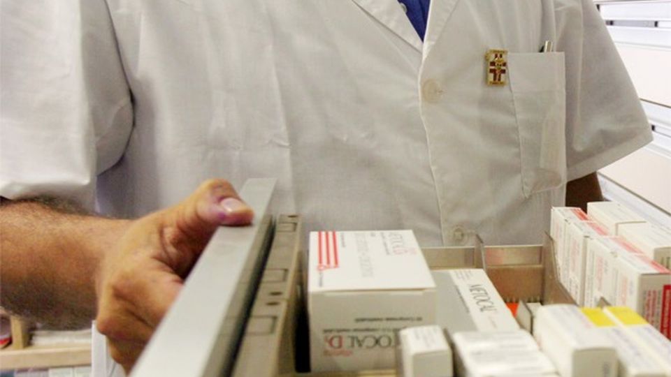 Farmacie aperte d’estate Lunedì guida con La Provincia Farmacie aperte d’estate Lunedì guida con La Provincia