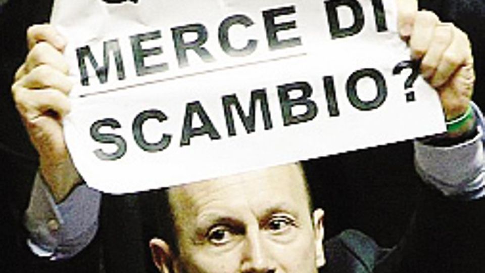 Un apostrofo di troppo Arrigoni, gaffe al Senato Un apostrofo di troppo Arrigoni, gaffe al Senato