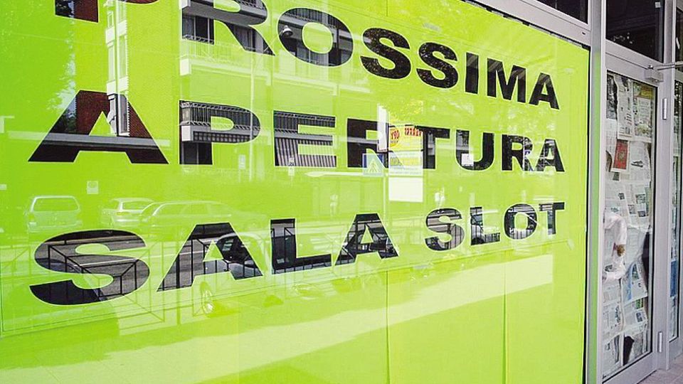 Gioco, ancora allarme Nuove sale nel Lecchese Gioco, ancora allarme Nuove sale nel Lecchese