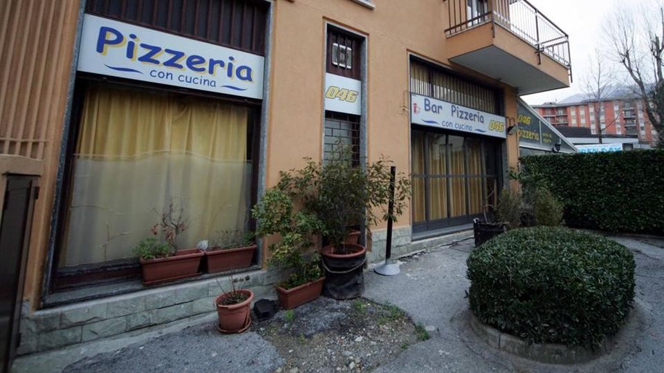La pizzeria 046 chiude i battenti Dopo il sequestro «impossibile lavorare» La pizzeria 046 chiude i battenti Dopo il sequestro «impossibile lavorare»