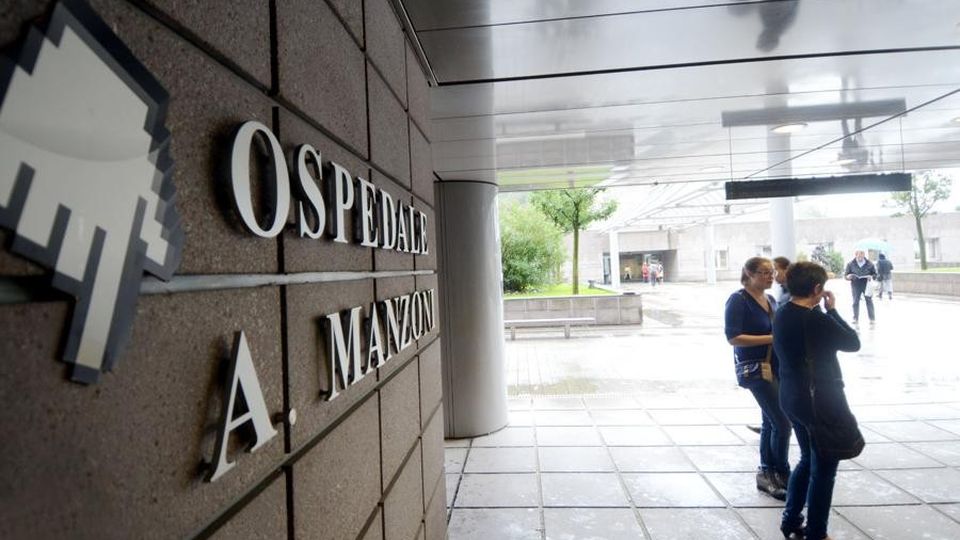 L’autopsia sul neonato di Ballabio La sorellina affidata a parenti L’autopsia sul neonato di Ballabio La sorellina affidata a parenti