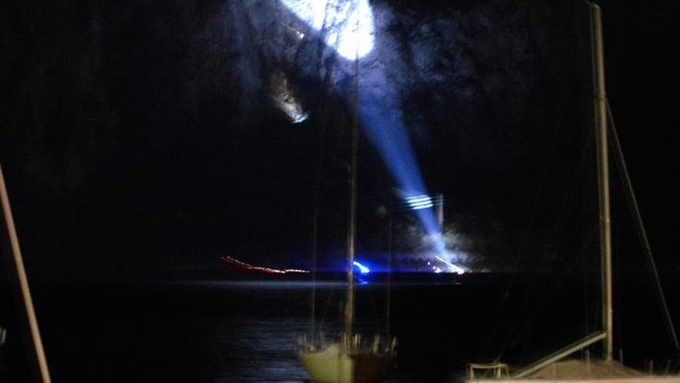In parete con la corda corta Giovani salvati dal Soccorso In parete con la corda corta Giovani salvati dal Soccorso