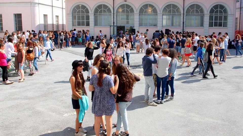 La scuola che va nonostante tutto La scuola che va nonostante tutto