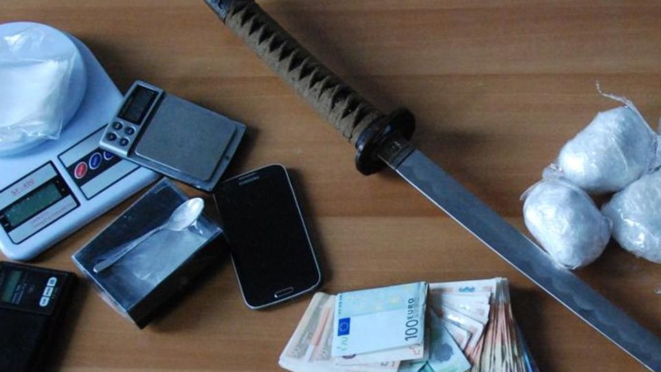 Cocaina purissima sull’auto Arrestato narcotrafficante Cocaina purissima sull’auto Arrestato narcotrafficante