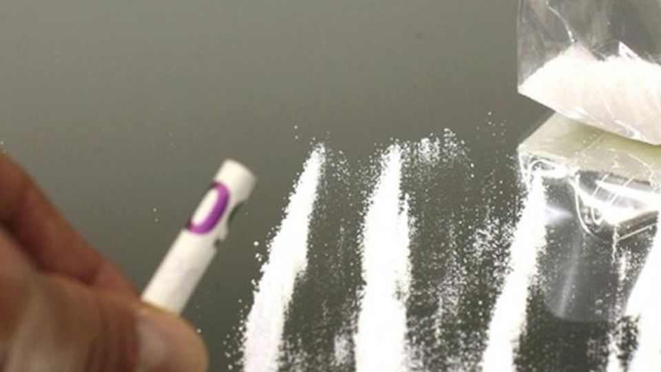 Erba: spaccia cocaina dai domiciliari, finisce in carcere Erba: spaccia cocaina dai domiciliari, finisce in carcere