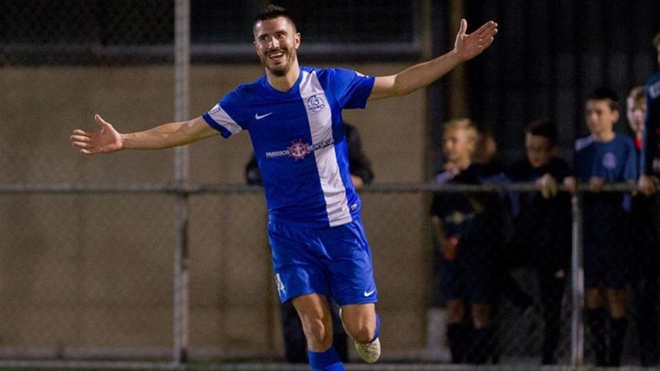 Erba, l’emigrante del gol Promosso in A australiana Erba, l’emigrante del gol Promosso in A australiana