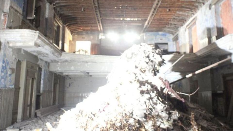Operazione cinema Addio al multisala Il futuro è un ritorno Operazione cinema Addio al multisala Il futuro è un ritorno