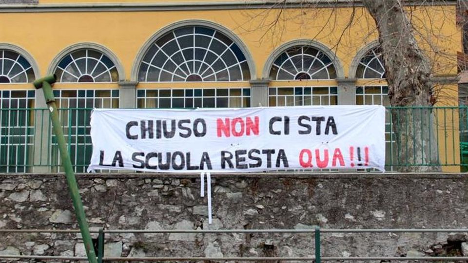 Una mobilitazione «Le elementari non si toccano» Una mobilitazione «Le elementari non si toccano»