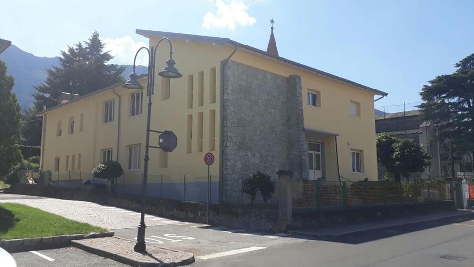 La materna spegne 120 candeline Sarà intitolato a Paride Cariboni Jr La materna spegne 120 candeline Sarà intitolato a Paride Cariboni Jr