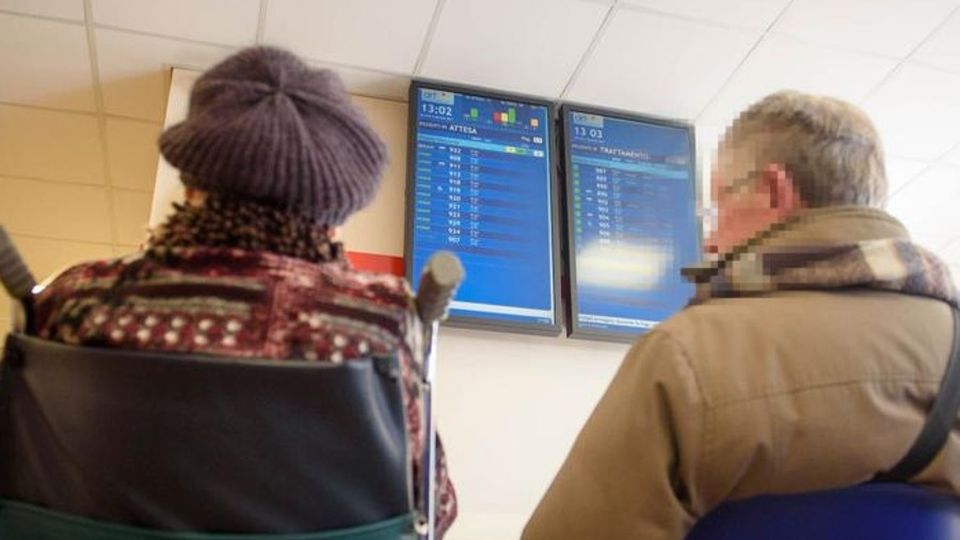 Ticket, addio allo sconto di 15 euro Solo un mese di costo agevolato Ticket, addio allo sconto di 15 euro Solo un mese di costo agevolato