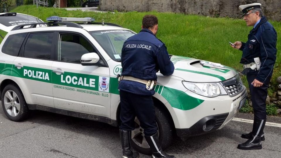 Trecentomila euro di multe in un anno Ma un cittadino su cinque non le paga Trecentomila euro di multe in un anno Ma un cittadino su cinque non le paga