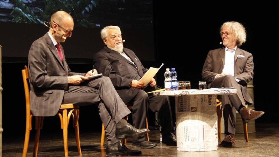 Padre Enzo Bianchi «Trovate il senso e batterete il dolore» Padre Enzo Bianchi «Trovate il senso e batterete il dolore»
