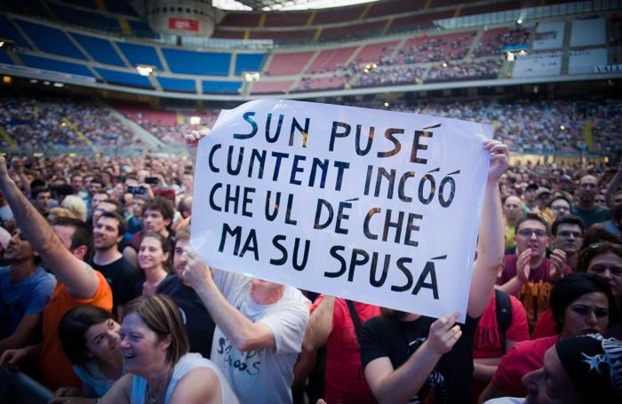 Milano pubblico in delirio per il concerto di Davide Van De Sfroos a San Siro