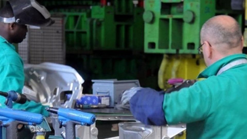 Produzione industriale positiva Ma il credito langue Produzione industriale positiva Ma il credito langue