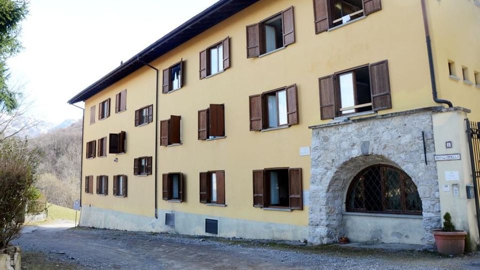 Altri otto migranti agli “Artigianelli” «Ora basta: pronti ad azioni clamorose» Altri otto migranti agli “Artigianelli” «Ora basta: pronti ad azioni clamorose»