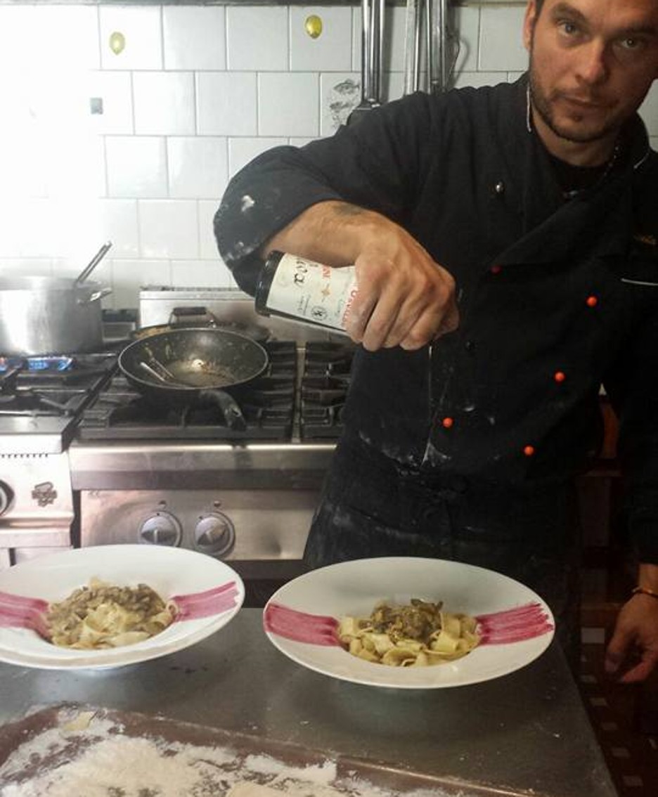 Plinio Bossio in cucina