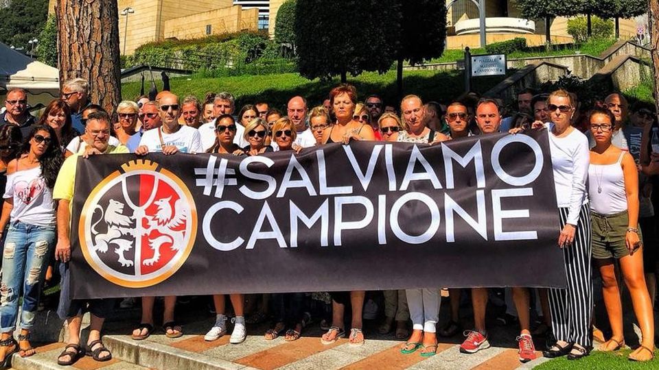 Crisi a Campione d’Italia Il governo: «Salveremo il Casinò» Crisi a Campione d’Italia Il governo: «Salveremo il Casinò»