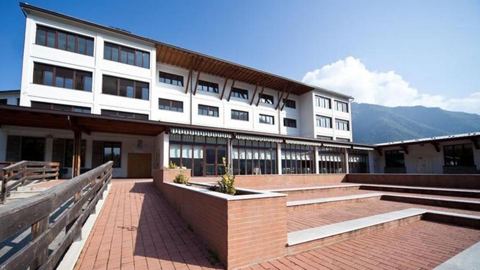Alberghiero: meno eventi, più qualità Ipotesi di una fusione con Sondalo Alberghiero: meno eventi, più qualità Ipotesi di una fusione con Sondalo