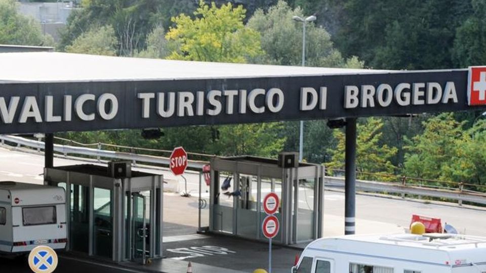 Non basta il confine, siamo tutti un po’ furbi Non basta il confine, siamo tutti un po’ furbi