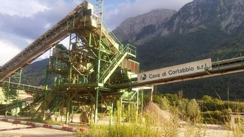 Un tesoretto dall’ex Cava di Cortabbio «Ma serve il via libera della Regione» Un tesoretto dall’ex Cava di Cortabbio «Ma serve il via libera della Regione»