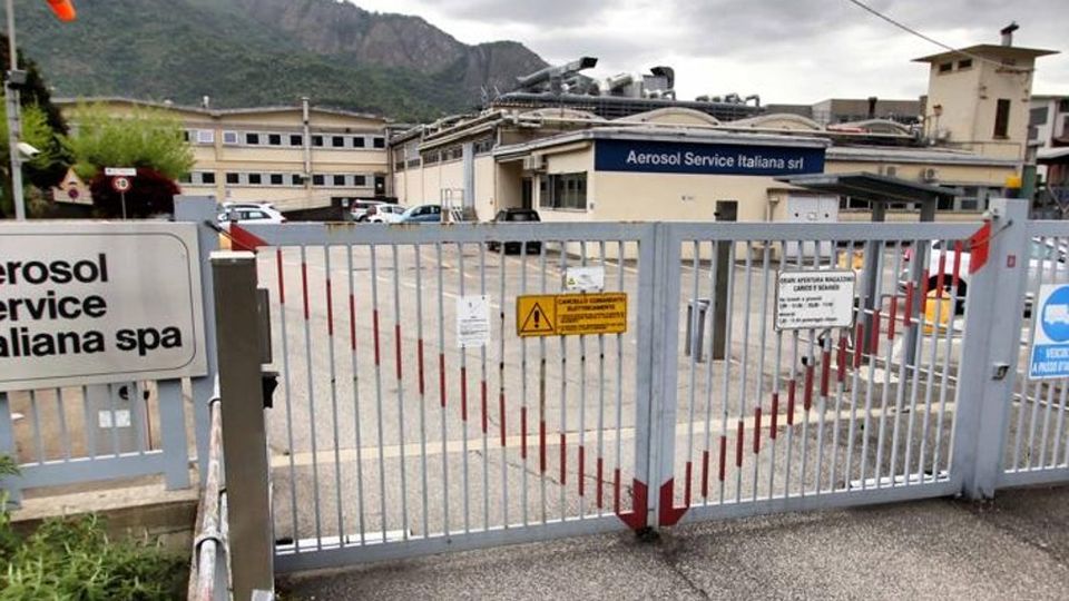 Aerosol: si firma l’intesa L’attività riparte con 44 lavoratori Aerosol: si firma l’intesa L’attività riparte con 44 lavoratori