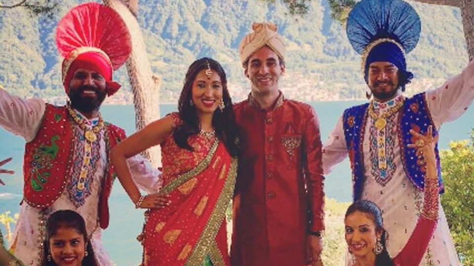 Dall’India a Villa Leoni per le nozze Con il corpo di ballo di Bollywood Dall’India a Villa Leoni per le nozze Con il corpo di ballo di Bollywood