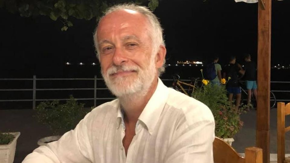 Viaggio guidato nel mondo del “plazer” Dalle liriche provenzali al pop di oggi Viaggio guidato nel mondo del “plazer” Dalle liriche provenzali al pop di oggi