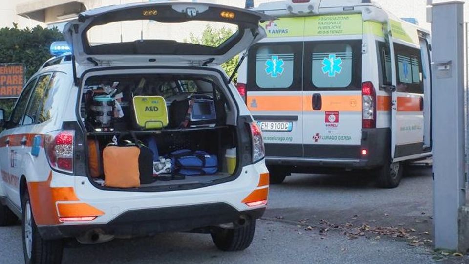 Anzano, dramma in una ditta Cliente stroncato da un malore Anzano, dramma in una ditta Cliente stroncato da un malore