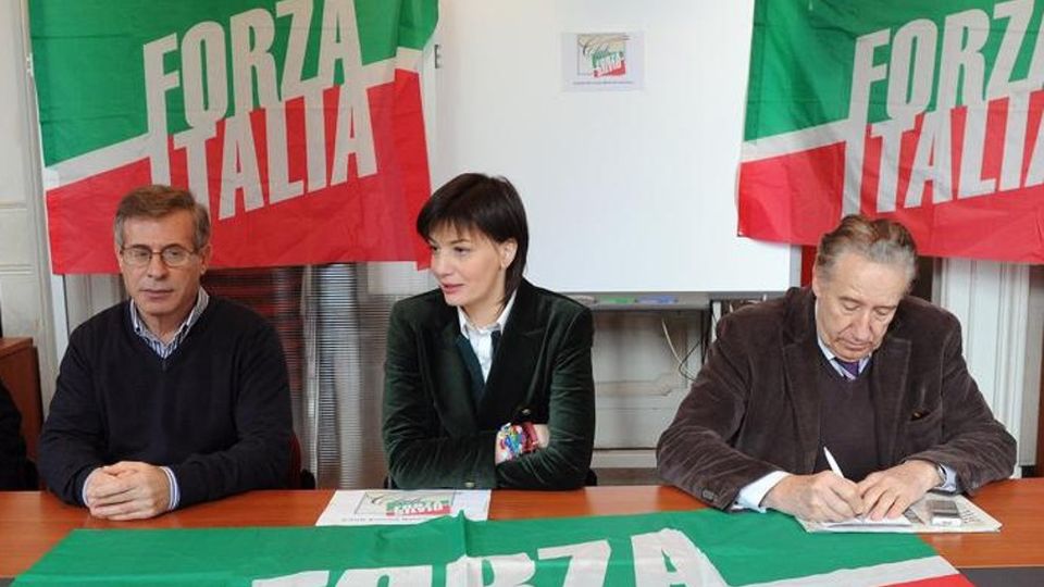 Lara Comi agli arresti domiciliari Lara Comi agli arresti domiciliari