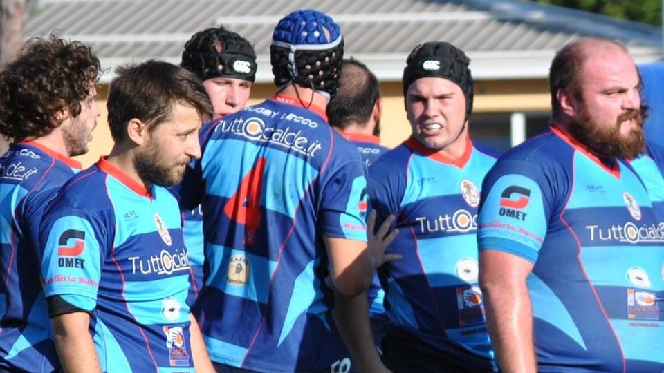 Quinta vittoria in cinque gare Bottino pieno per il Rugby Lecco Quinta vittoria in cinque gare Bottino pieno per il Rugby Lecco