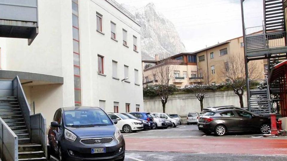 Scuole, quanti dolori Problemi a raffica Scuole, quanti dolori Problemi a raffica