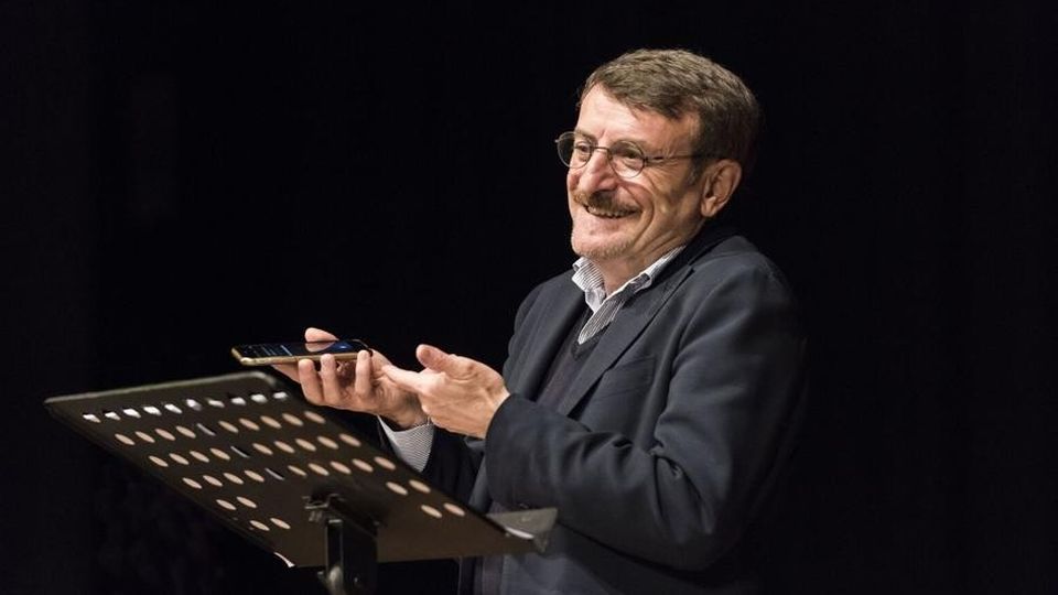 Poretti indaga sull’esistenza dell’anima «Vi farò meditare, ma con il sorriso» Poretti indaga sull’esistenza dell’anima «Vi farò meditare, ma con il sorriso»