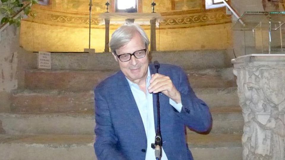 Sgarbi, giovedì al Sociale lo spettacolo dell’arte Per “Le Primavere” Sgarbi, giovedì al Sociale lo spettacolo dell’arte Per “Le Primavere”