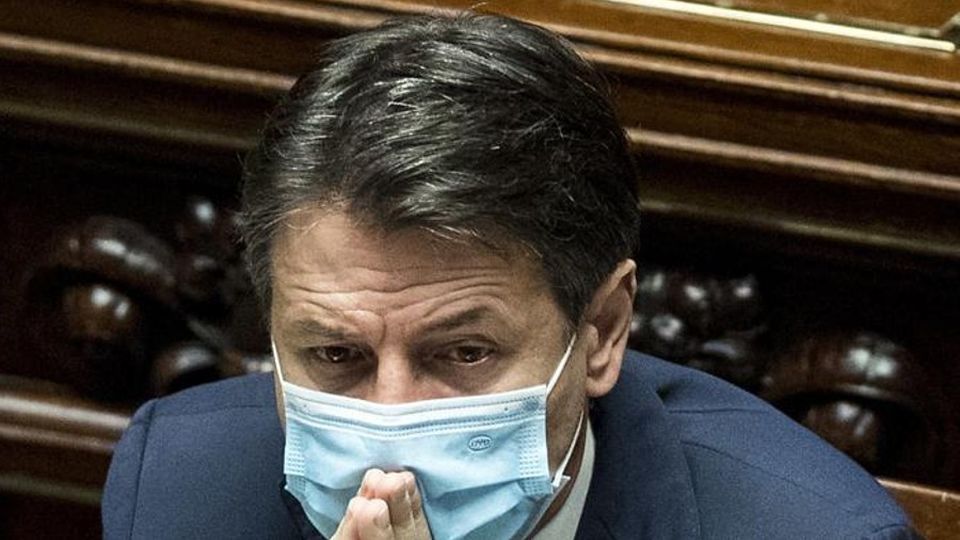 Conte sul nuovo Dpcm «Limitazioni agli spostamenti» Conte sul nuovo Dpcm «Limitazioni agli spostamenti»