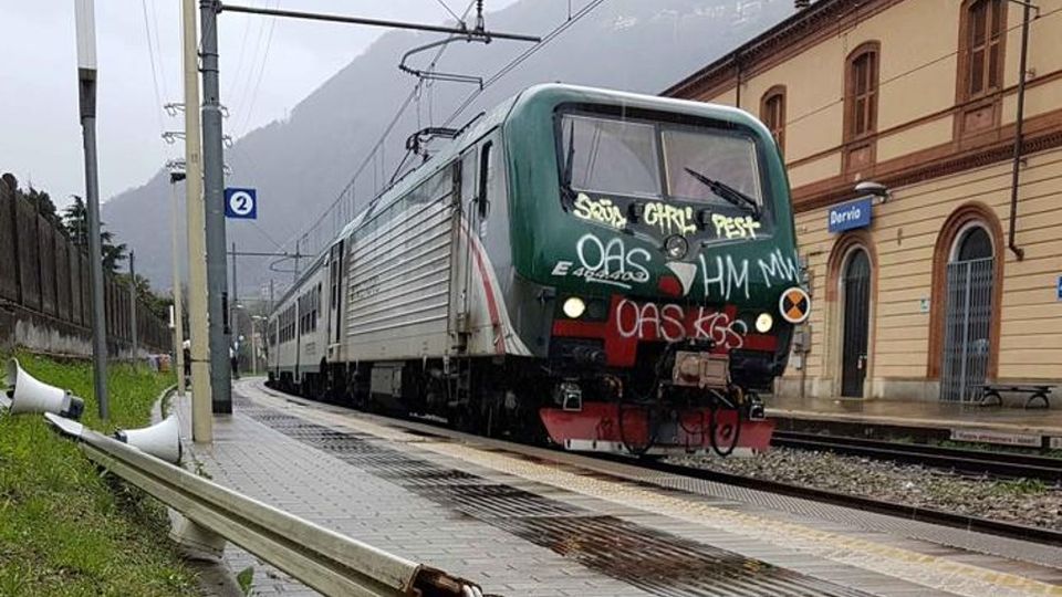 Testata in faccia alla donna controllore Condannato a due anni e due mesi Testata in faccia alla donna controllore Condannato a due anni e due mesi