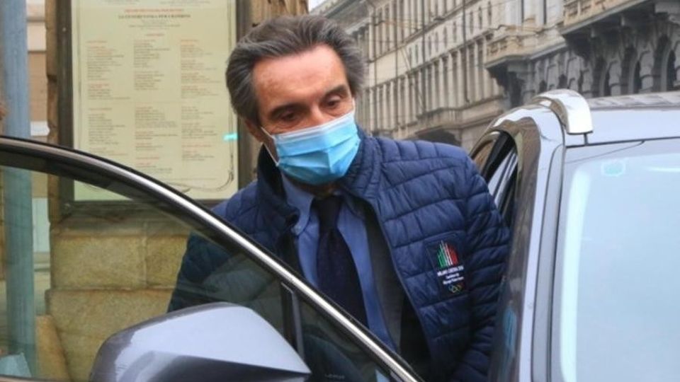 Fontana: «Non contro la zona rossa» «Milano come Bergamo a marzo» Fontana: «Non contro la zona rossa» «Milano come Bergamo a marzo»