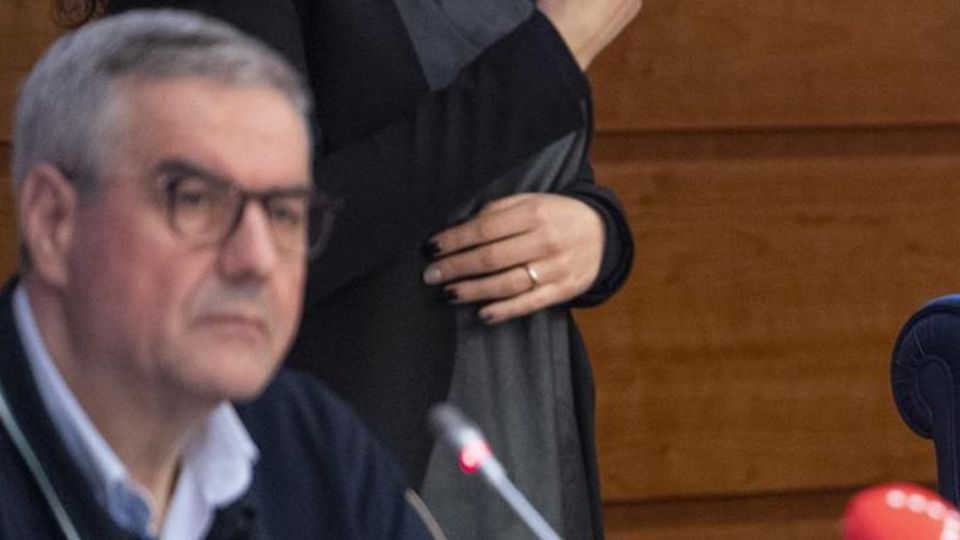 Alle ore 18 arriva l’angoscia quotidiana Alle ore 18 arriva l’angoscia quotidiana