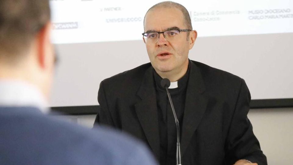 Lecco, i volontari delle parrocchie in soccorso di over 65 e disabili Lecco, i volontari delle parrocchie in soccorso di over 65 e disabili