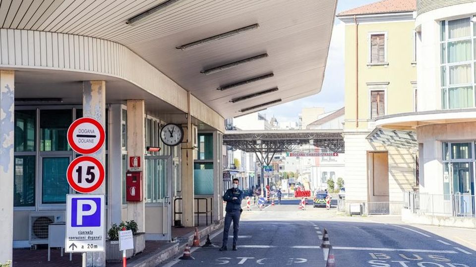 Coronavirus in Ticino Previsto un crollo per l’economia Coronavirus in Ticino Previsto un crollo per l’economia