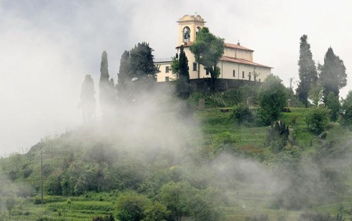 Fotografie e video sopra la collina? Ora a Montevecchia si deve pagare