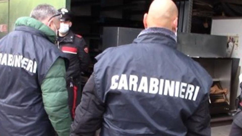 BLITZ ANTIMAFIA A MARIANO ARRESTI E PERQUISIZIONI “TI FACCIO SALTARE IL CERVELLO” BLITZ ANTIMAFIA A MARIANO ARRESTI E PERQUISIZIONI “TI FACCIO SALTARE IL CERVELLO”