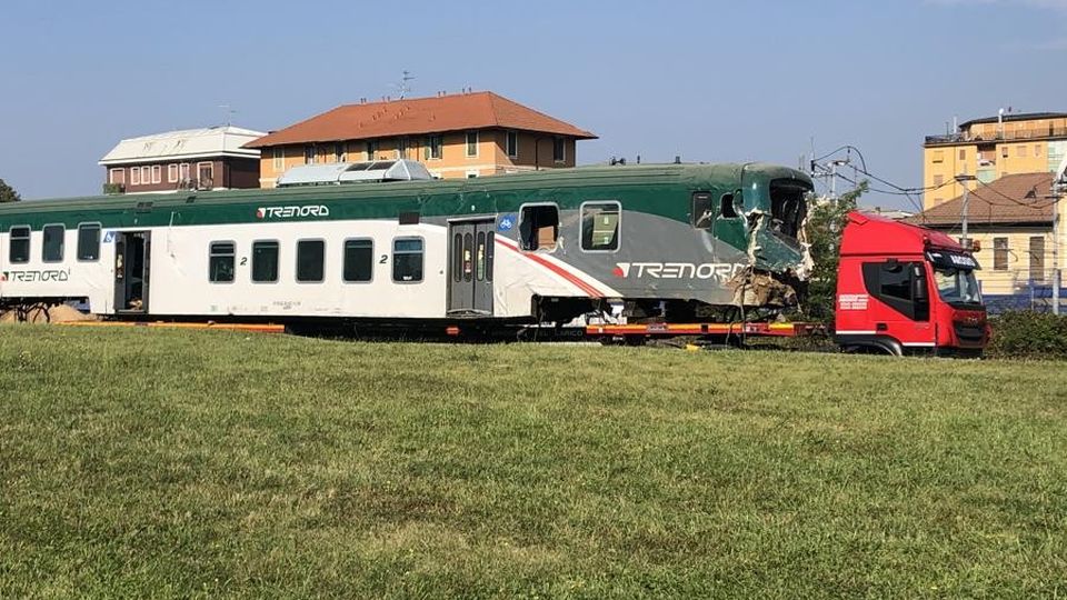 Treni e linea vecchi E paga sempre la Valtellina «Serve investire» Treni e linea vecchi E paga sempre la Valtellina «Serve investire»
