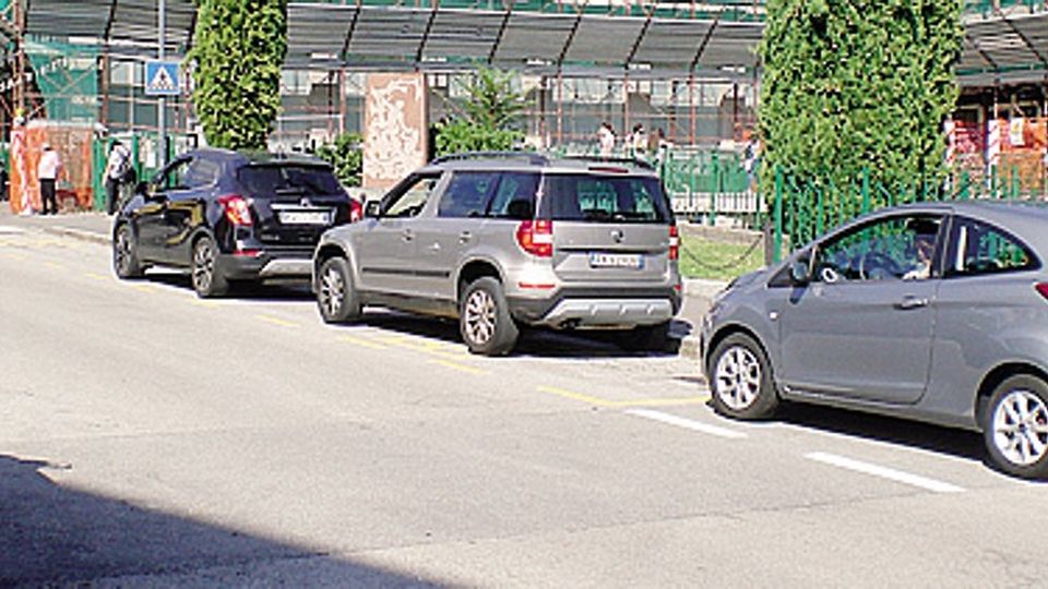 Scuolabus snobbato dalle famiglie L’auto si usa sempre di più ed è caos Scuolabus snobbato dalle famiglie L’auto si usa sempre di più ed è caos