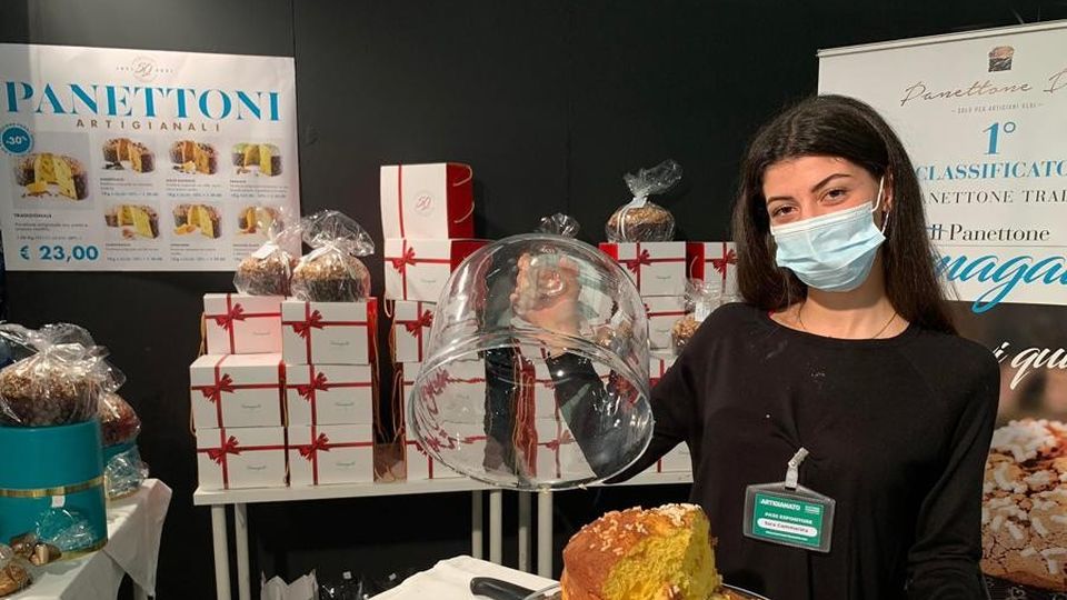 È di Lurago d’Erba il panettone numero uno Premio alla Fumagalli È di Lurago d’Erba il panettone numero uno Premio alla Fumagalli