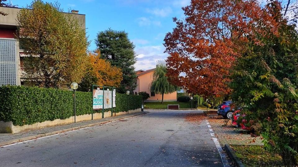 Rogeno, consigliera a tu per tu con i ladri «Professionisti, ci tenevano d’occhio» Rogeno, consigliera a tu per tu con i ladri «Professionisti, ci tenevano d’occhio»